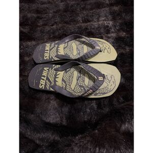 VIKTOS Chuville Treadnaught Sandals flip flops green size 11.5